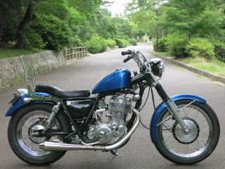 #73 SR400のサムネイル画像