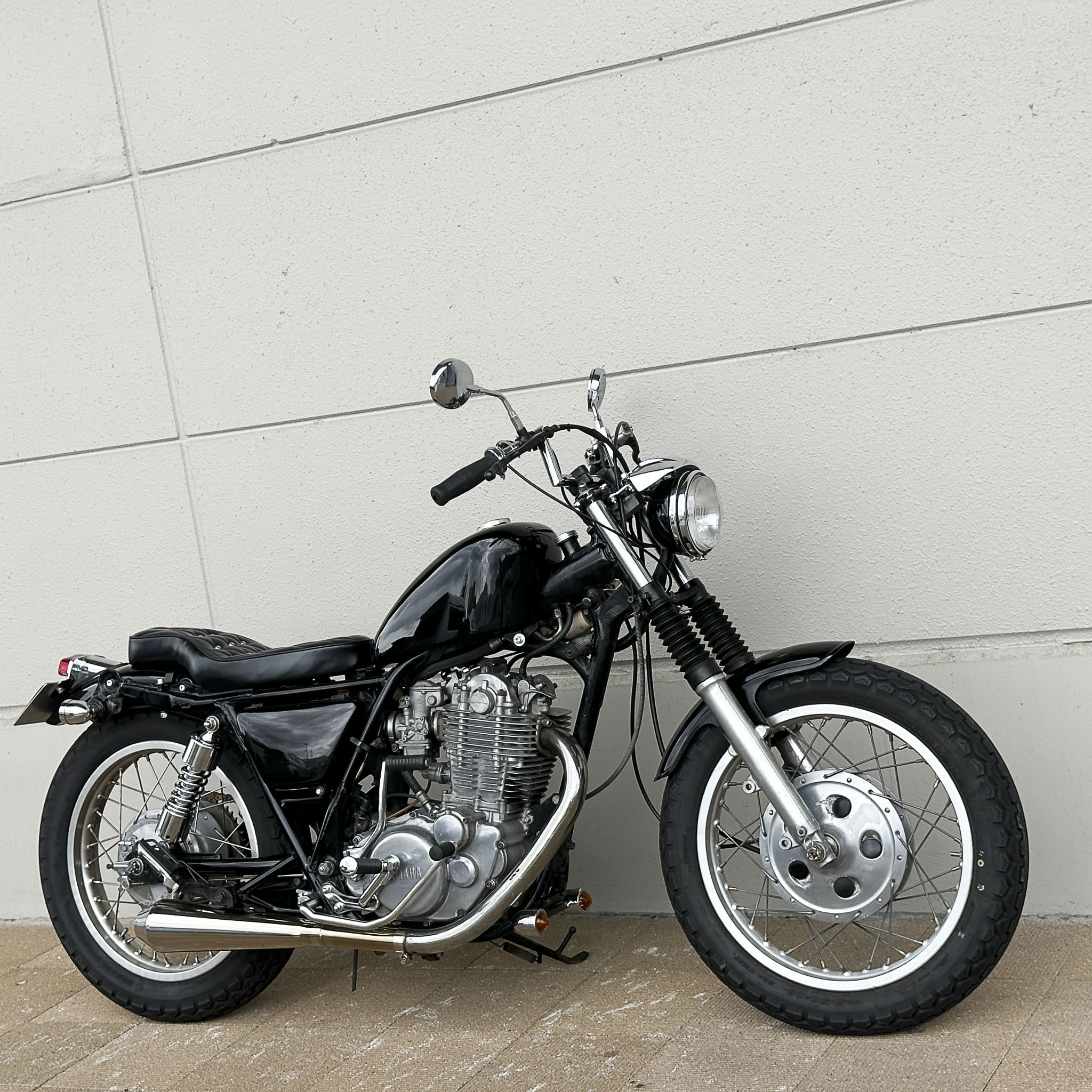 SR400/500 スリップオン メガホンマフラー / 2％er オフィシャルWebstore
