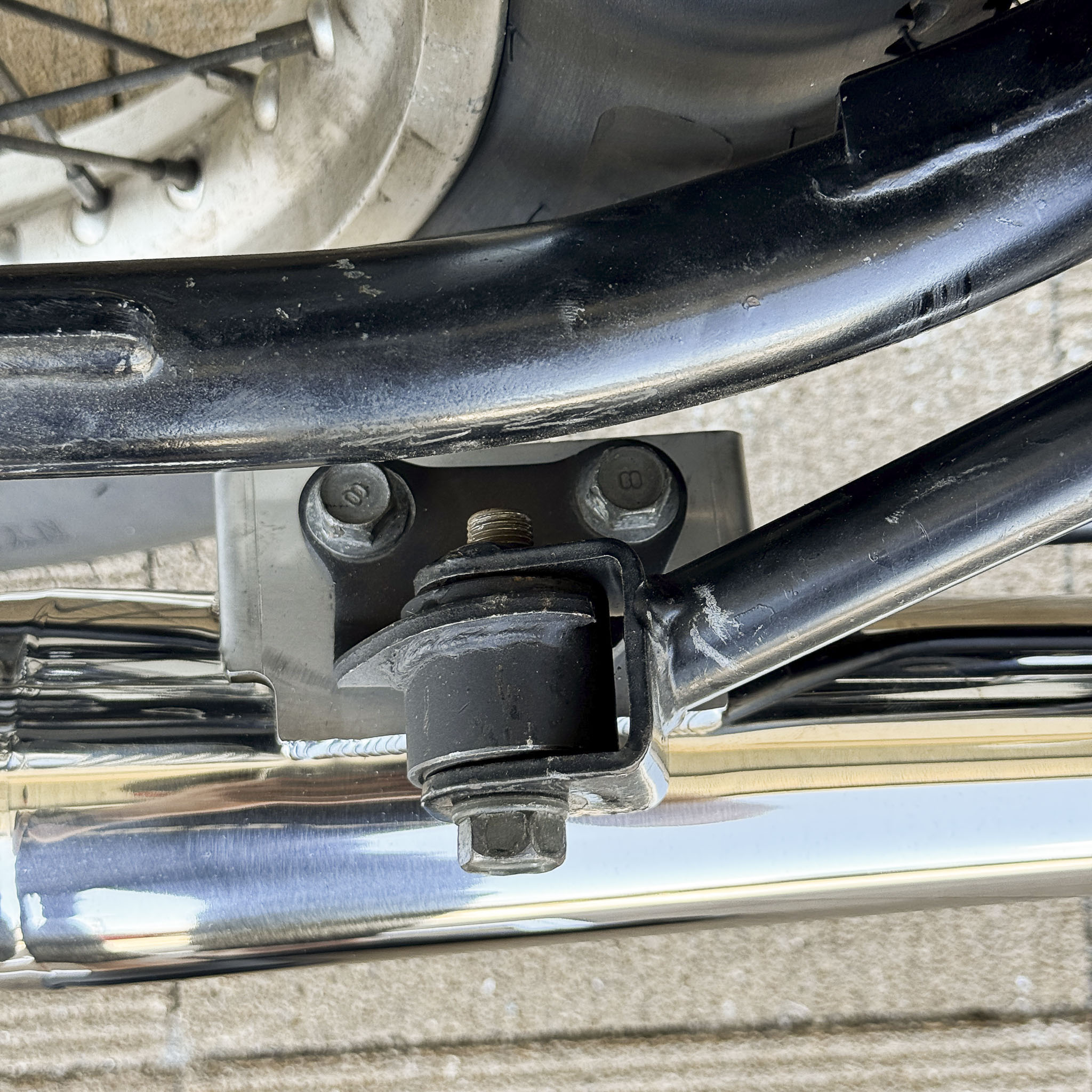 SR400/500 スリップオン メガホンマフラー / 2％er オフィシャルWebstore