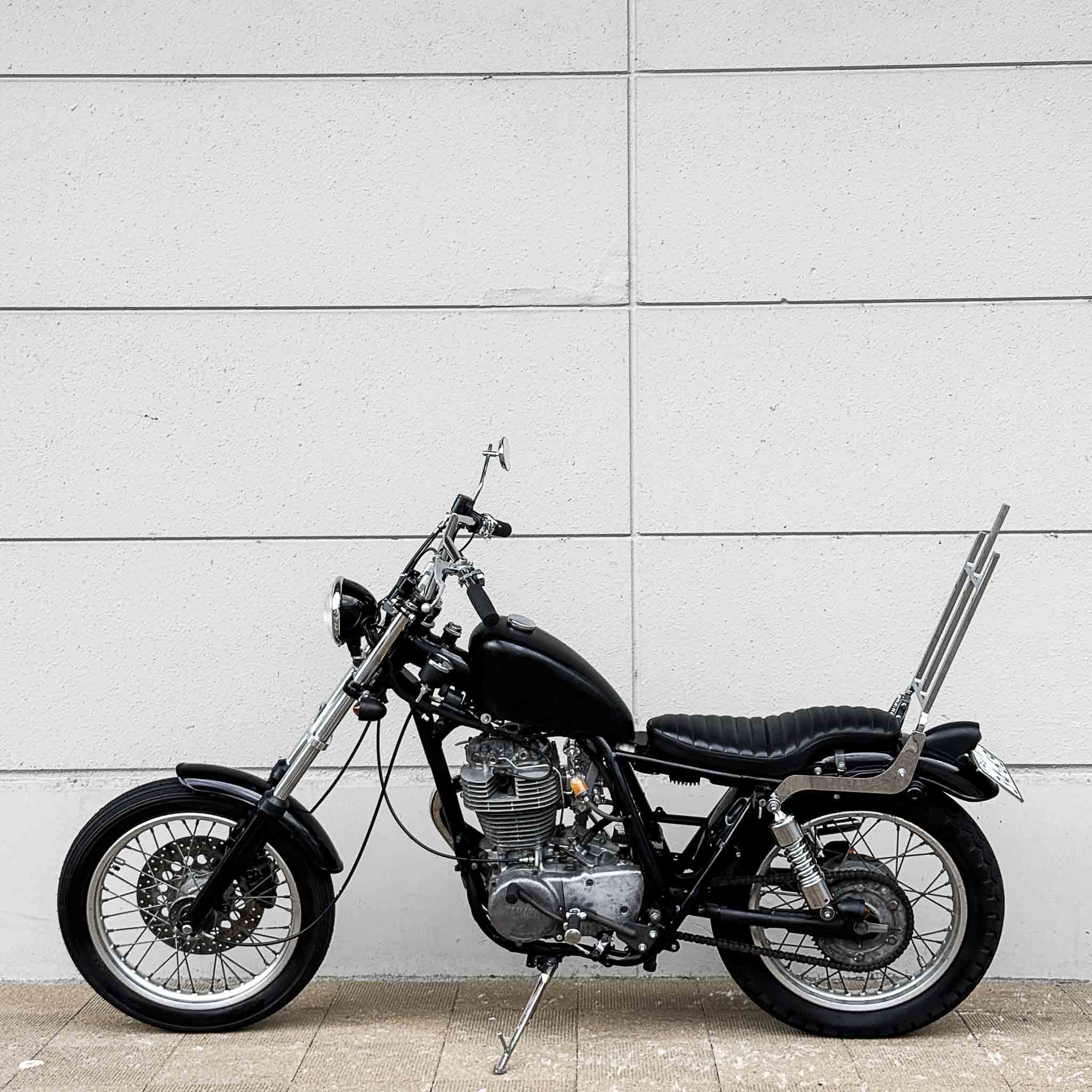 ナロースポーツスタータンク ボルトオンフルキット スチール素地 SR400