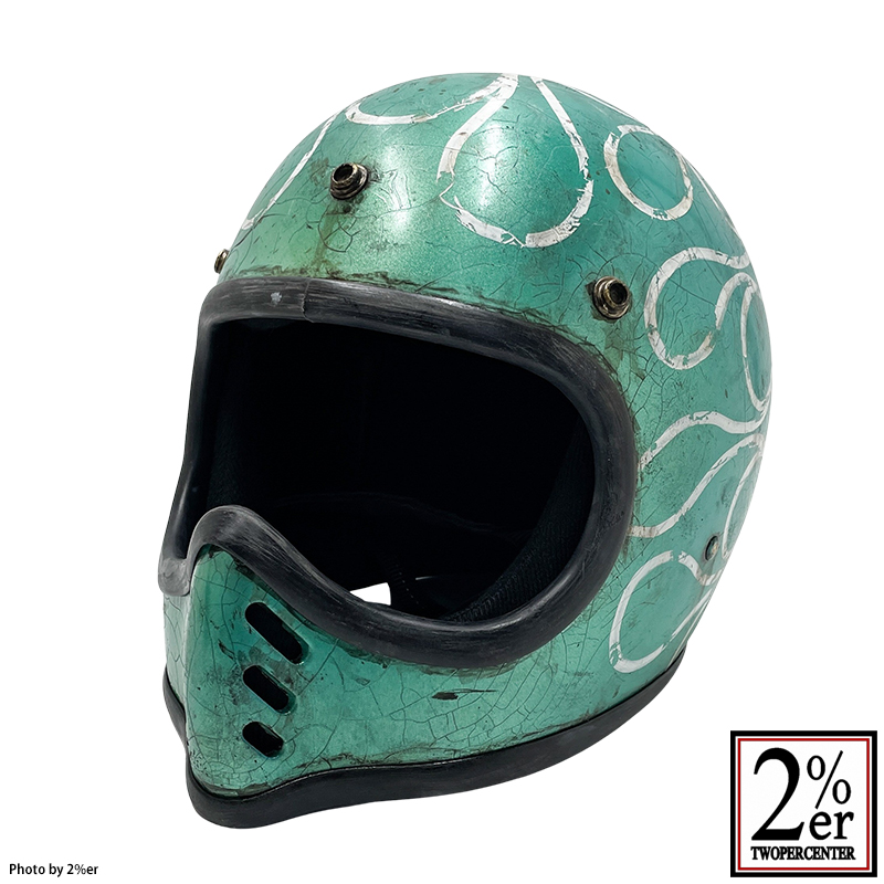 BACON オーシャンビートル MTX ヘルメットのイメージ