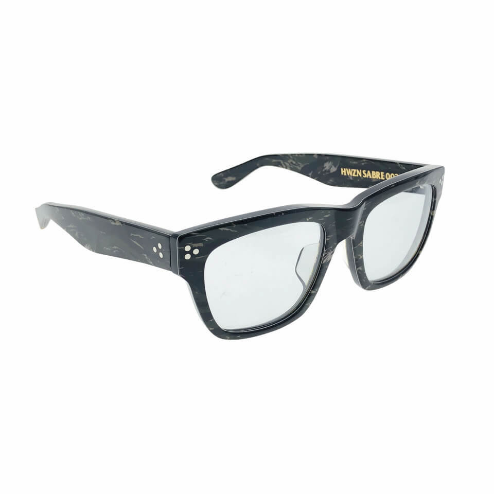 HWZN x SABRE 002 限定サングラス (クリア・グレー レンズ）のイメージ